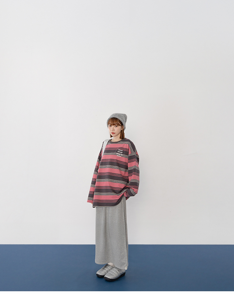 ロゴ刺繍ボーダートップス 2色展開