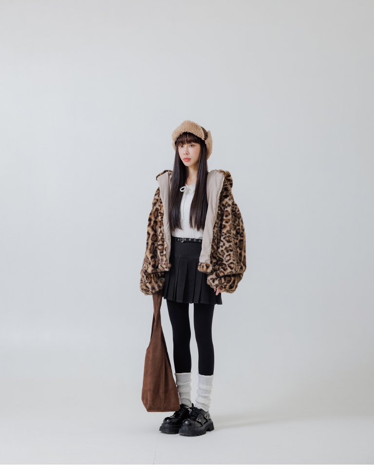 リブ編みラウンドネックトップス 4色展開