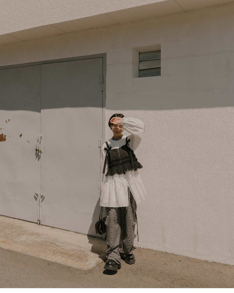 リボンジップベスト Black