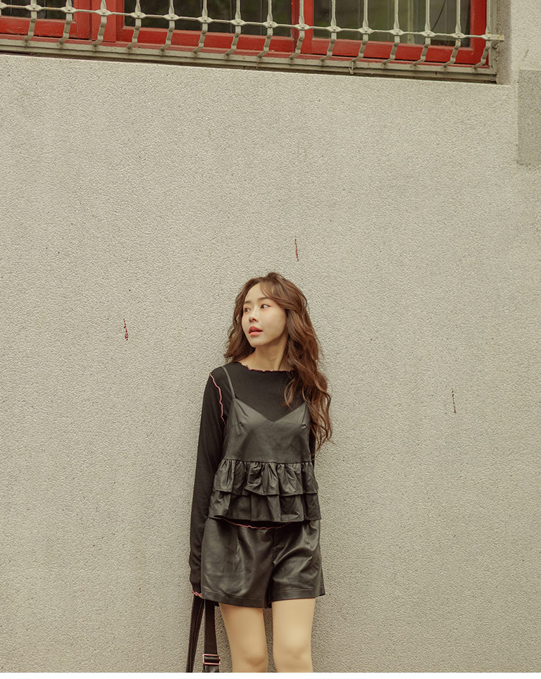 配色リブフリルトップス 3色展開