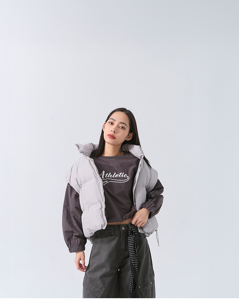 ロゴ刺繍シャギートップス  2色展開