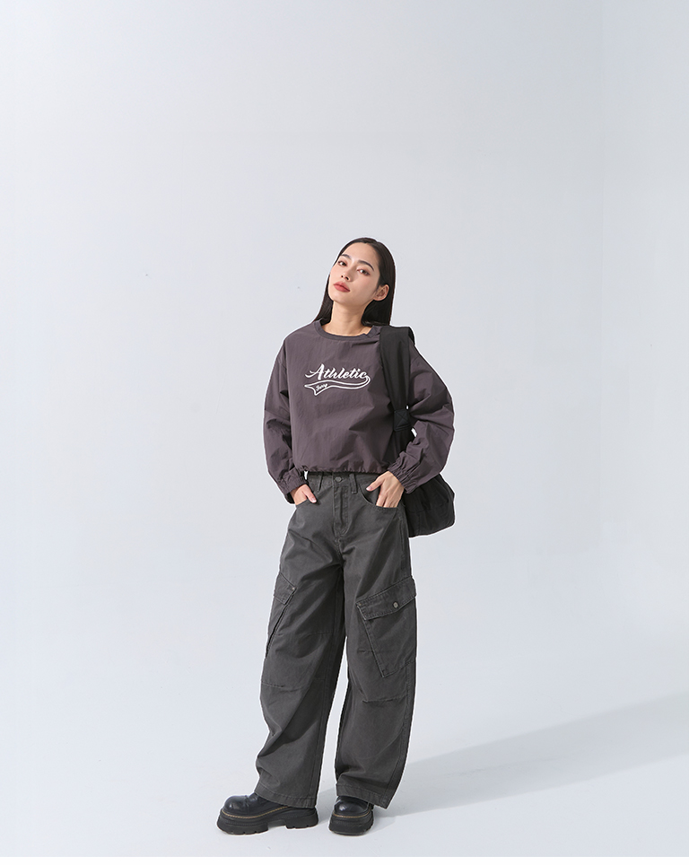 ロゴ刺繍シャギートップス  2色展開