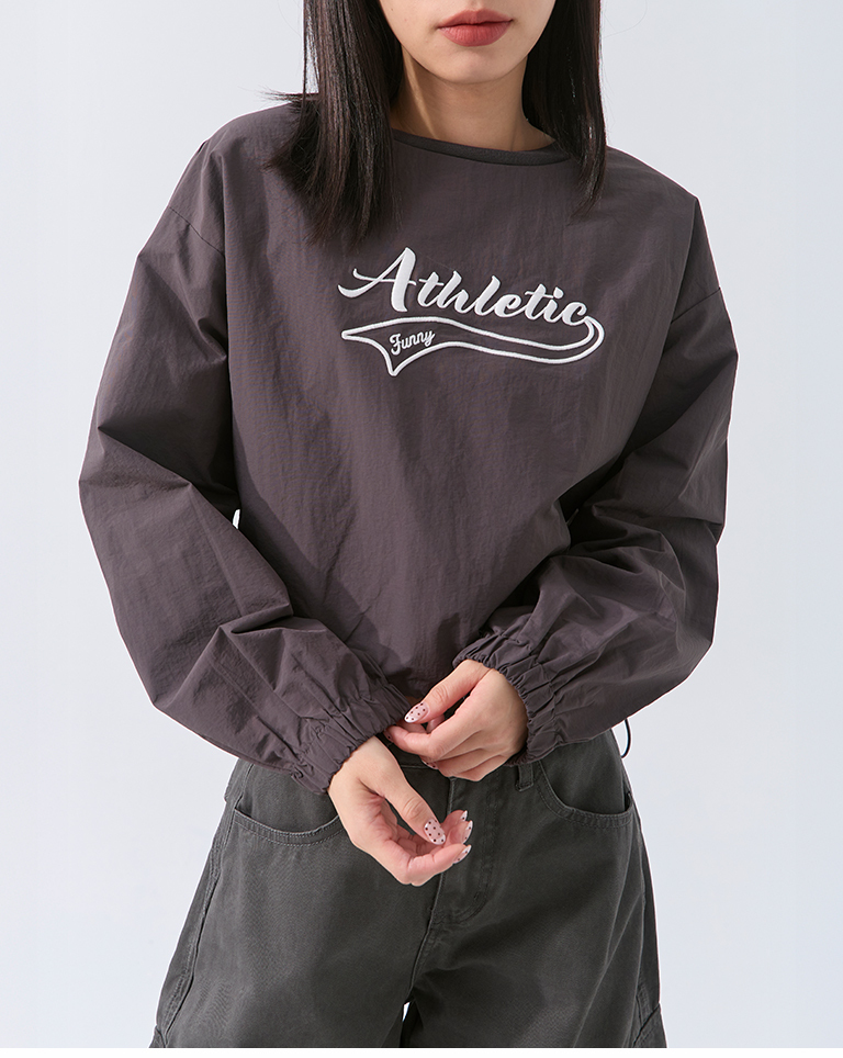 ロゴ刺繍シャギートップス  2色展開