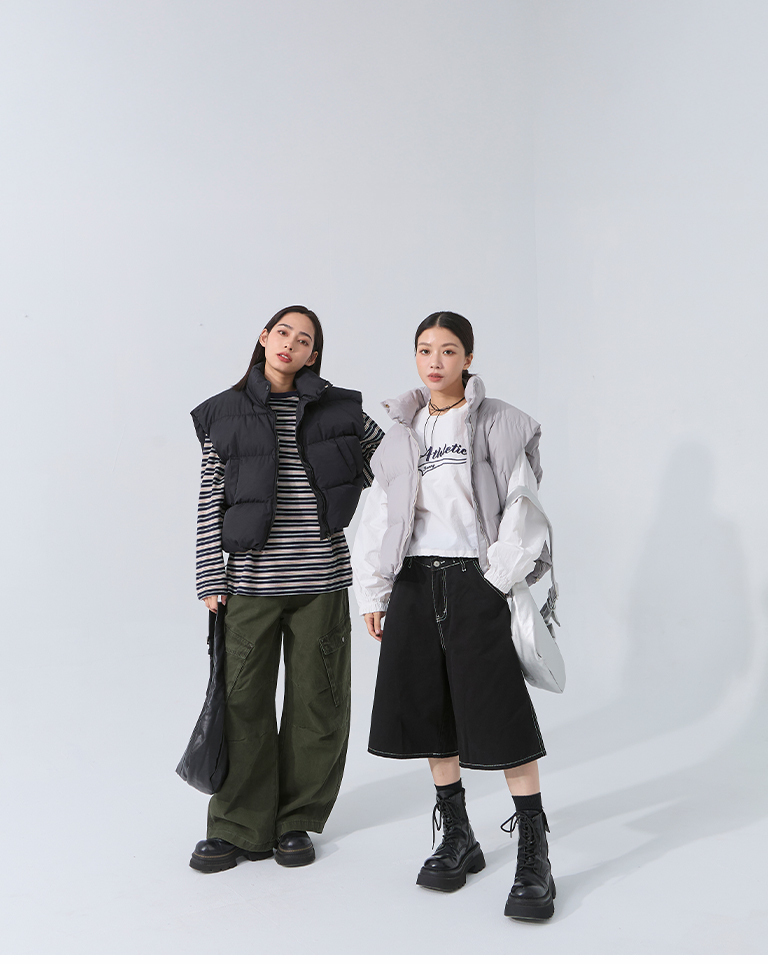 ロゴ刺繍シャギートップス  2色展開