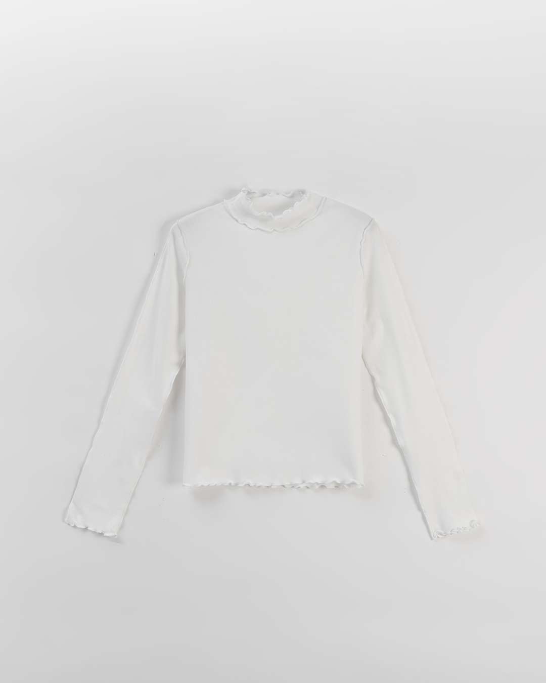 冬9未入荷---起毛フリルハイネックトップス ホワイト