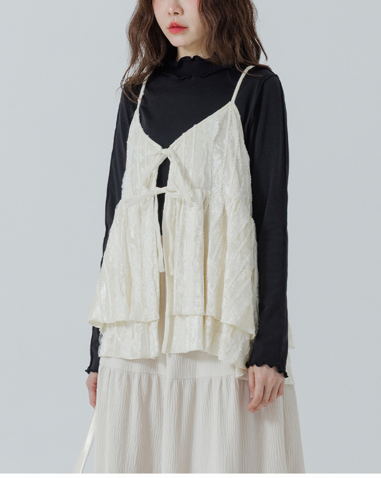 起毛フリルハイネックトップス  ブラック