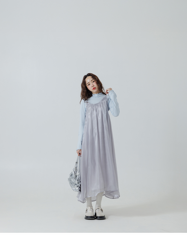 起毛フリルハイネックトップス ブルー