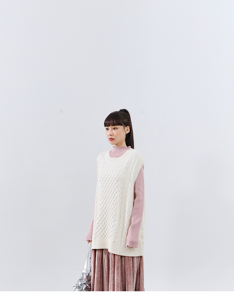 ケーブルワイドニットベスト 4色展開