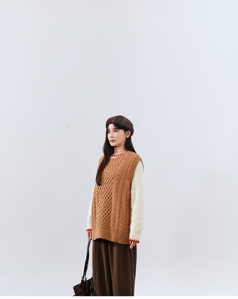 ケーブルワイドニットベスト 4色展開