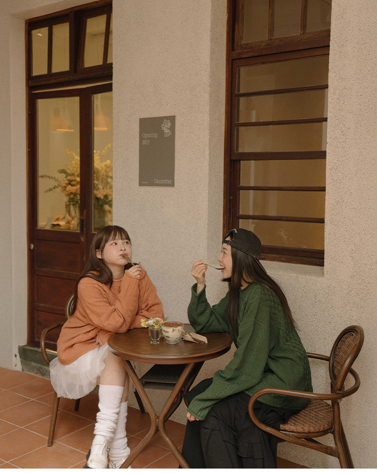 ケーブル編みゆったりニットセーター 7色展開