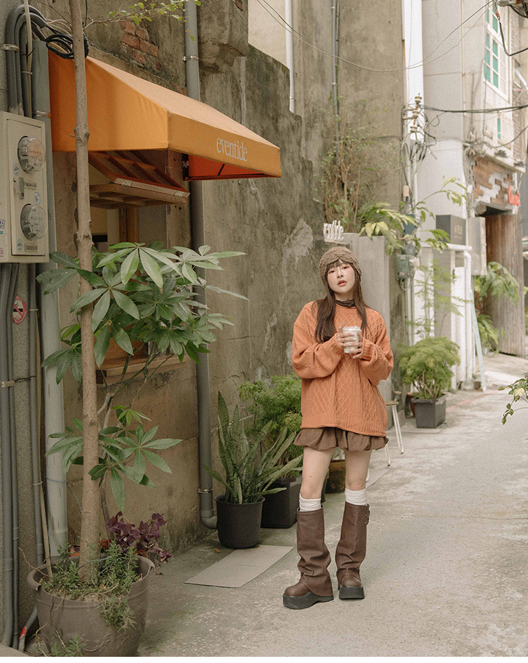 ケーブル編みゆったりニットセーター 7色展開