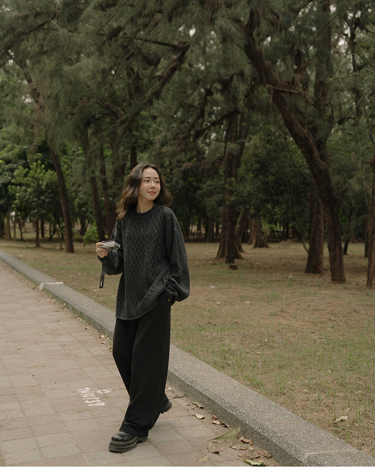 ケーブル編みゆったりニットセーター 7色展開