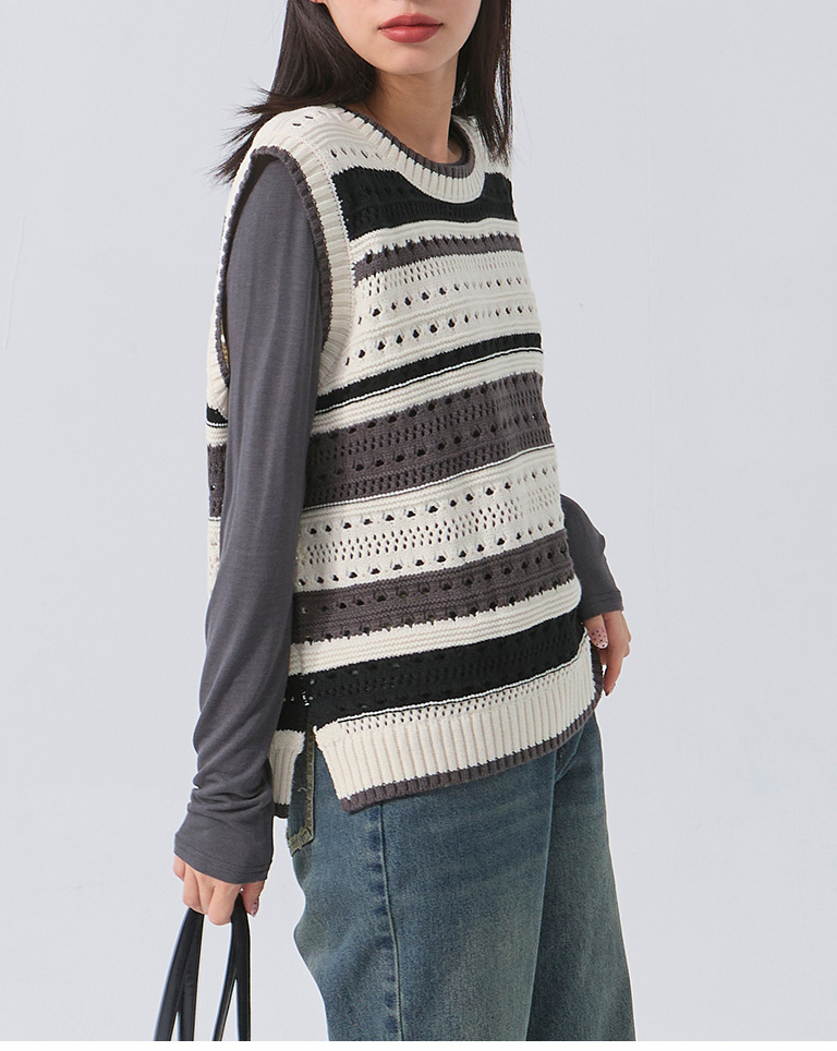 ストライプ透かし編みニットベスト 2色展開