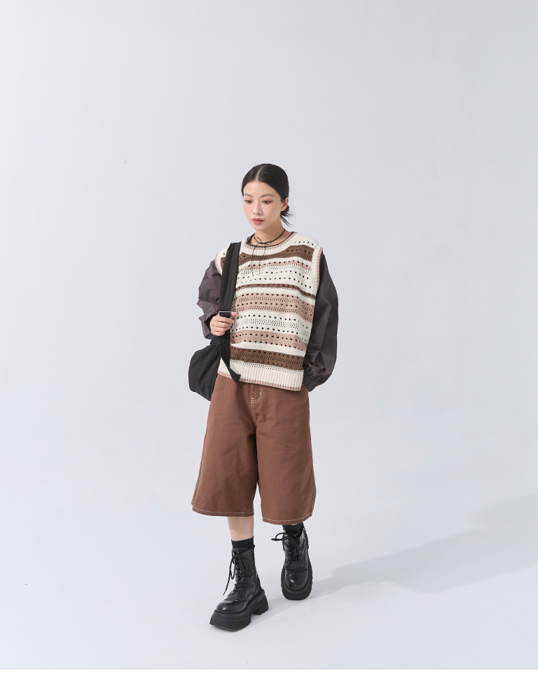 ストライプ透かし編みニットベスト 2色展開