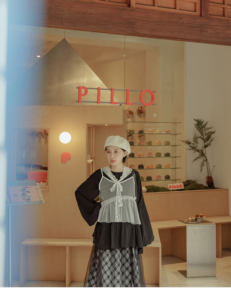 春1尚未收到---ケーキ切替フレアトップス 2色展開