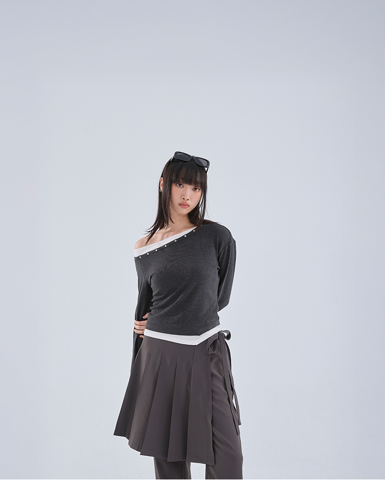 ワンショルダートップス 2色展開