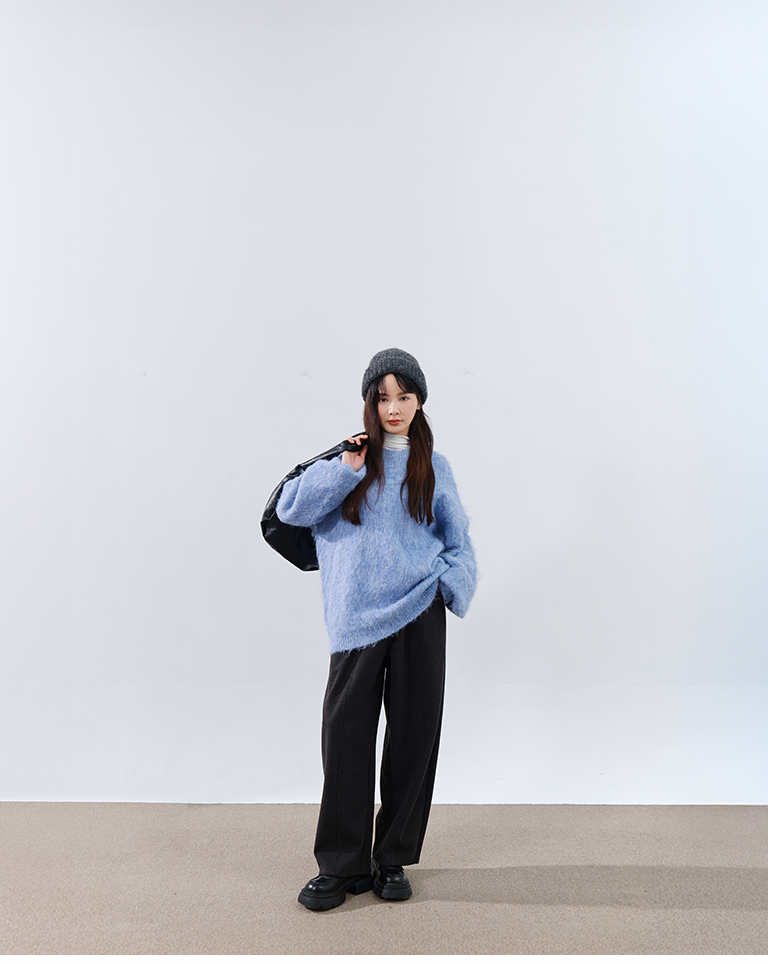 フラワーヤーンフェザーニットワイド ブルー