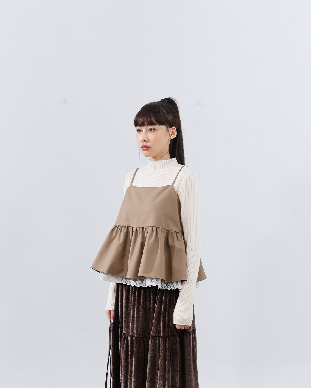 レース切替キャミソールトップス 2色展開