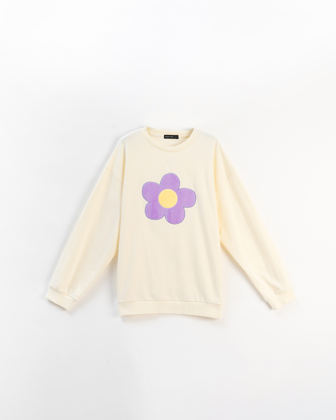 フラワー刺繍スウェット ベージュ