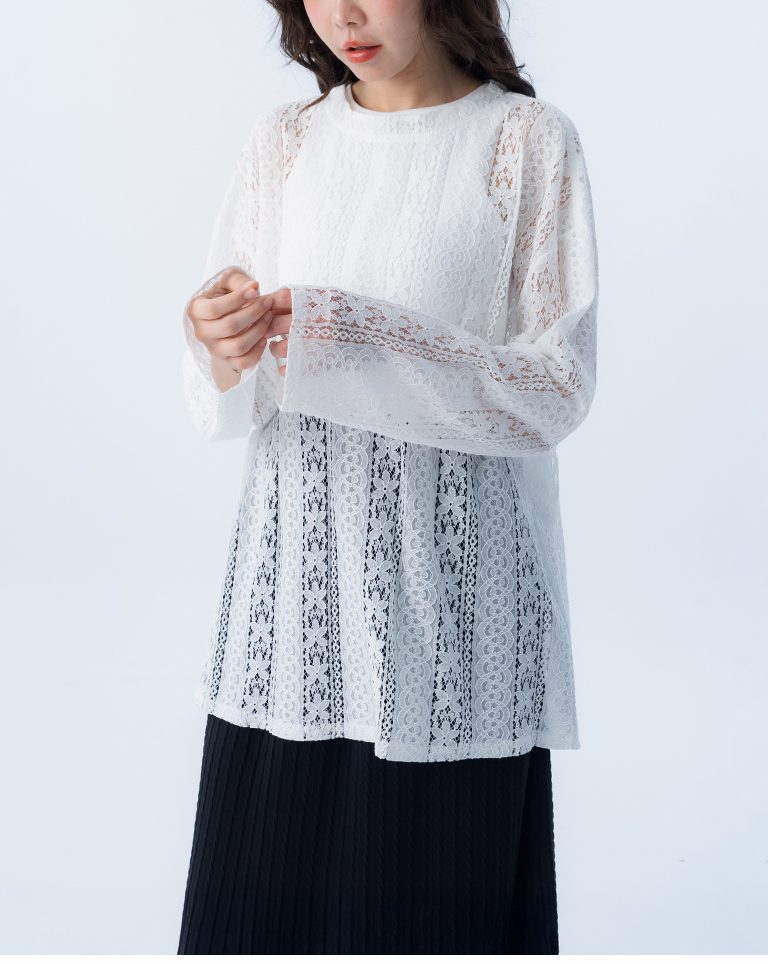 レースジャカードシアートップス 2色展開