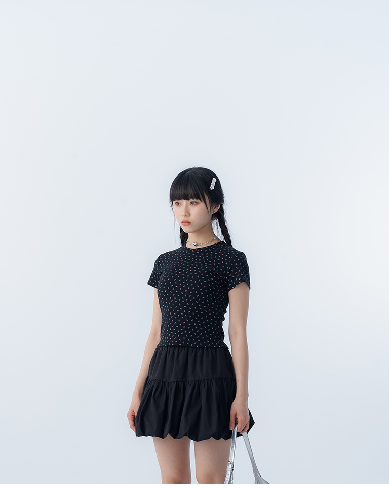 リボンプリントフィットトップス 3色展開