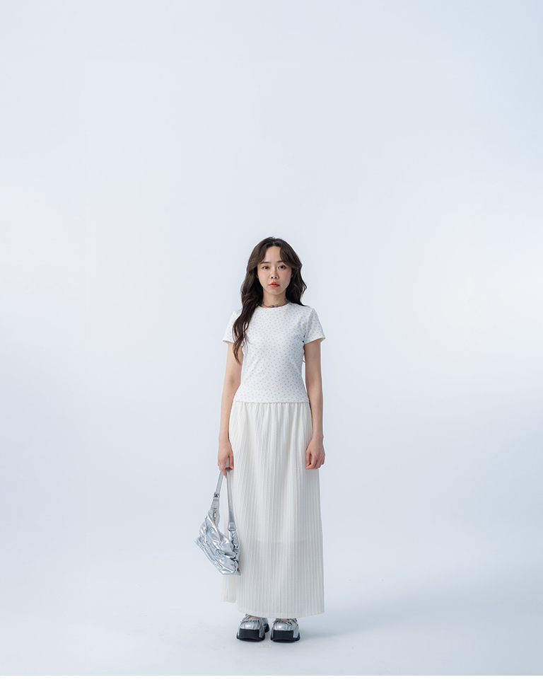 リボンプリントフィットトップス 3色展開