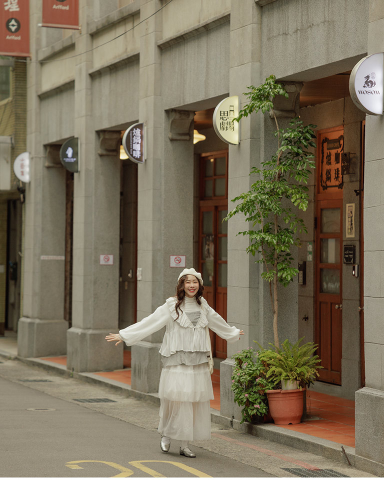 フリルカラーリボンシャツ風羽織 3色展開