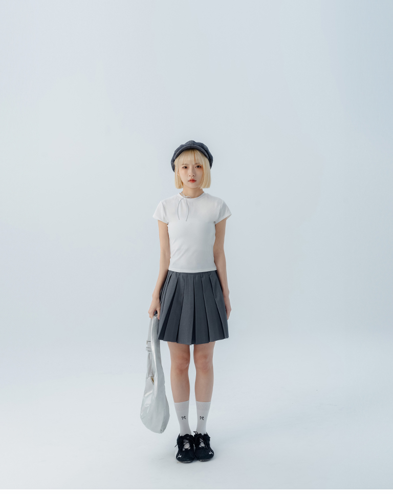 ストレッチフィットトップス 4色展開