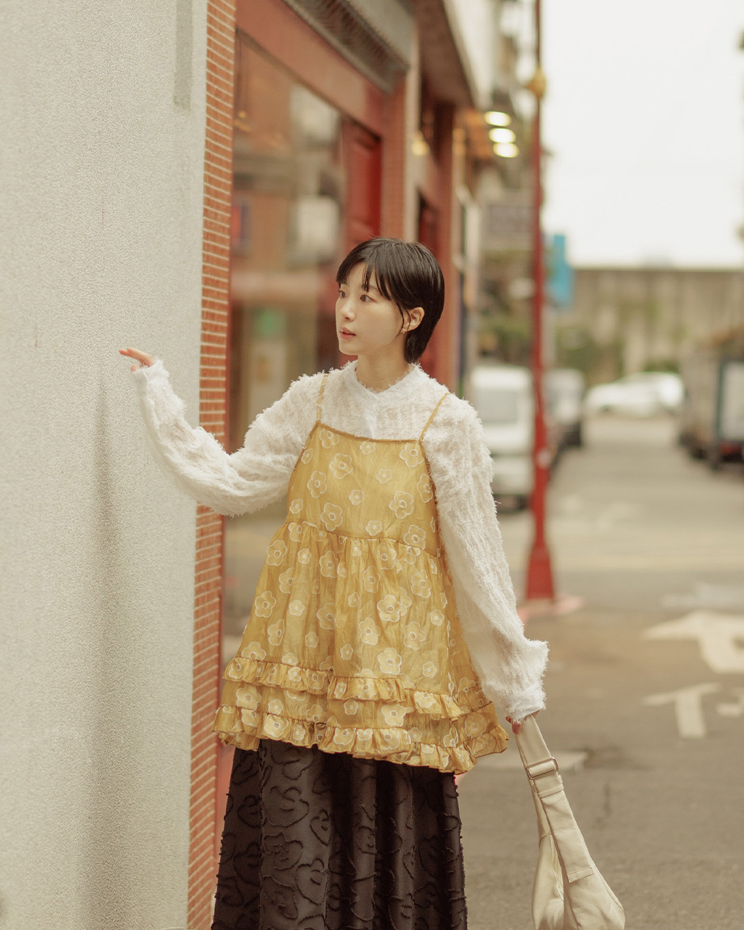 立体フラワー透かし編みキャミソール イエロー