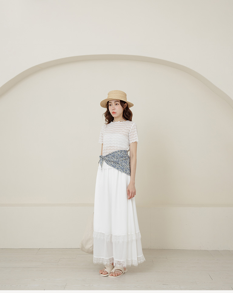 リボン刺繍シアー半袖トップス 3色展開