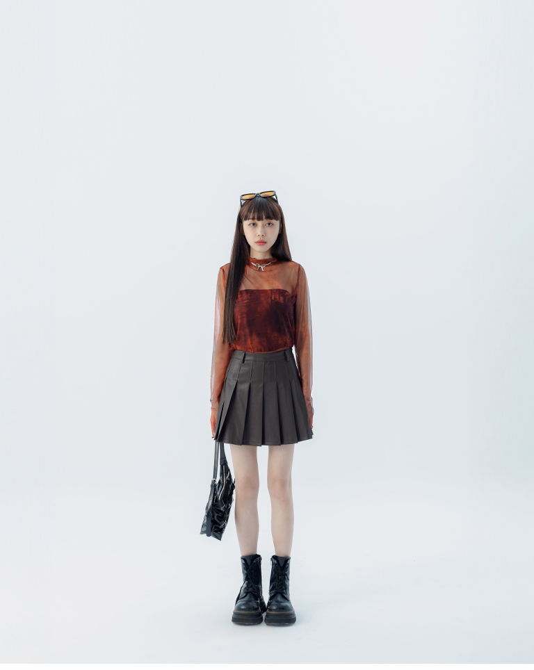 グラデーションシアートップス 2色展開