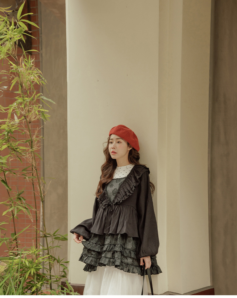 春1尚未收到---ドット柄クルーネックトップス 3色展開