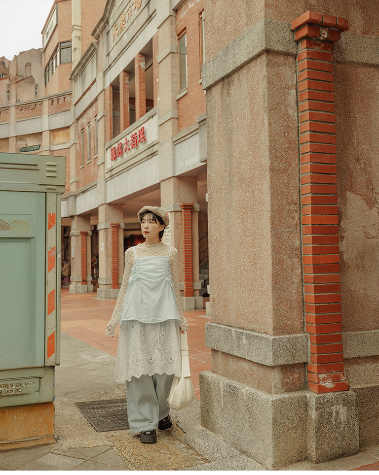 春1尚未收到---ドローストリングキャミソール 3色展開