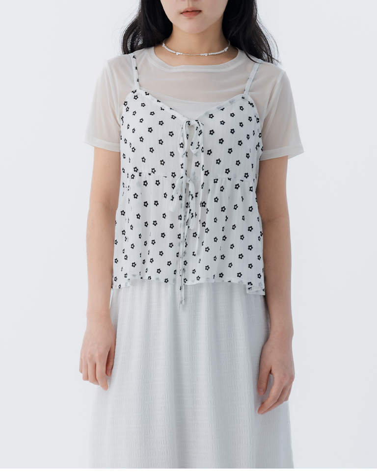 フラワー刺繍キャミベスト 2色展開