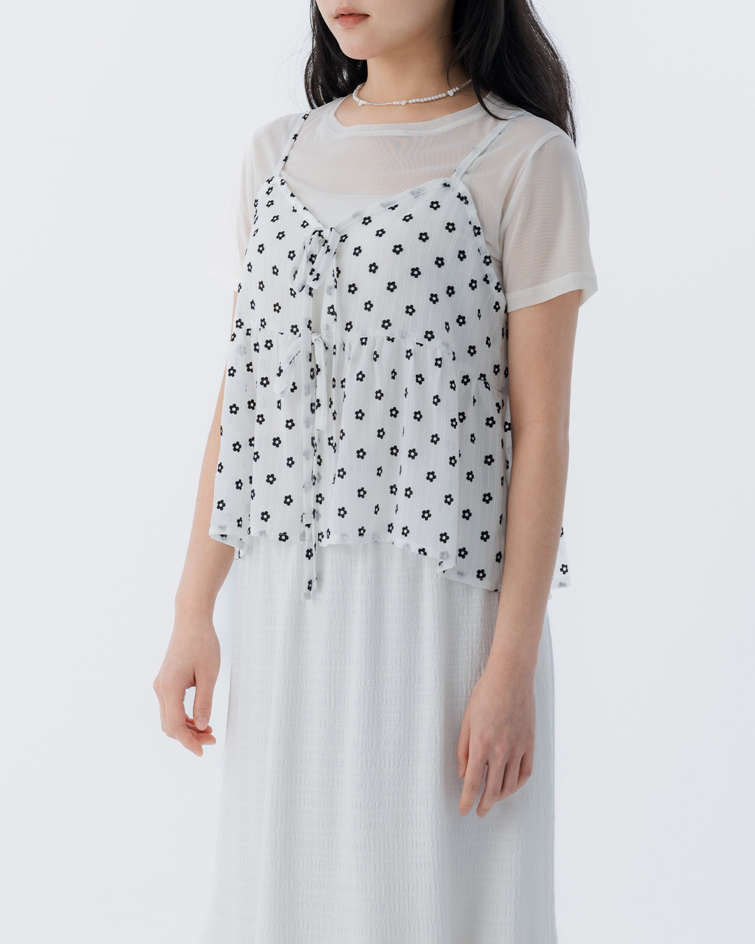 フラワー刺繍キャミベスト 2色展開