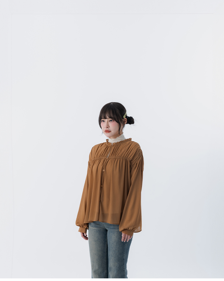 スタンドカラー フリル シアートップス 2色展開