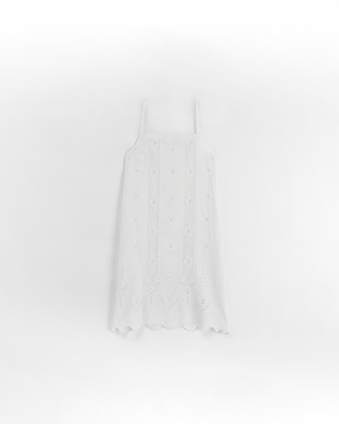 レース透かし編みキャミソール