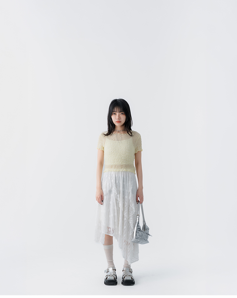 春9尚未收到---シボメロウクロップドトップス 3色展開