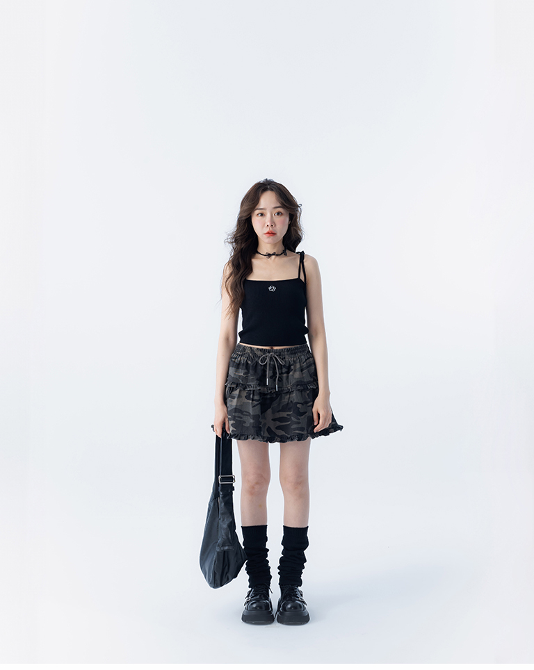 フラワー刺繍ニットキャミソール 3色展開