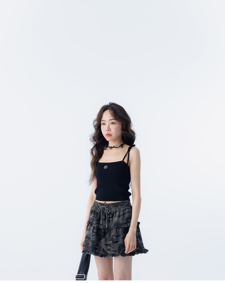 フラワー刺繍ニットキャミソール 3色展開