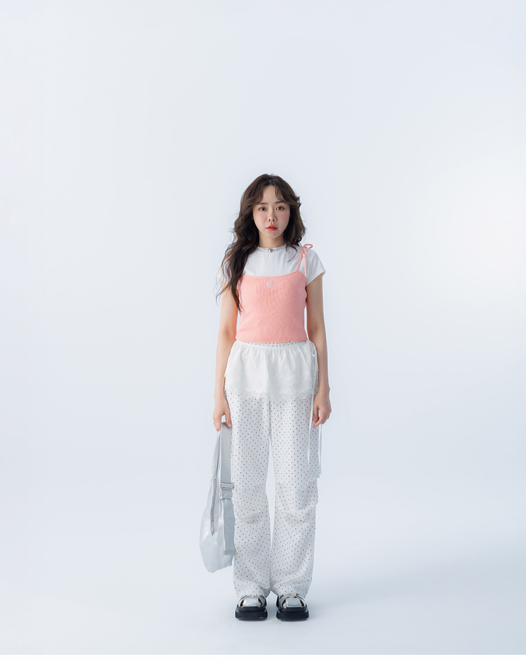 フラワー刺繍ニットキャミソール 3色展開