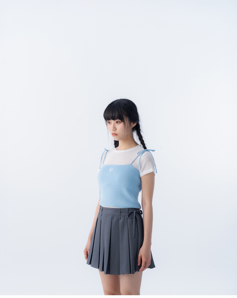 フラワー刺繍ニットキャミソール 3色展開