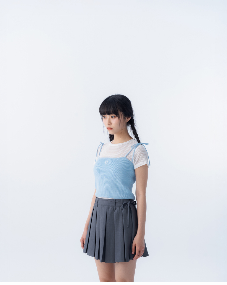 フラワー刺繍ニットキャミソール 3色展開