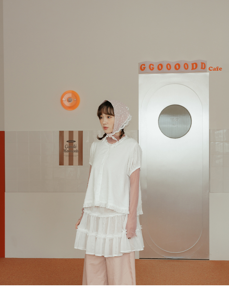 フリルパフスリーブトップス 2色展開