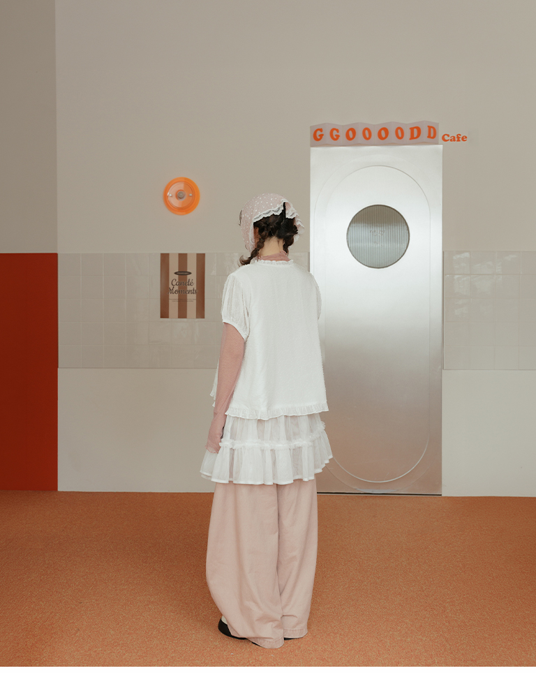 フリルパフスリーブトップス 2色展開