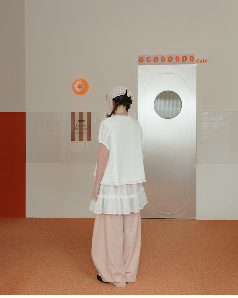 フリルパフスリーブトップス 2色展開