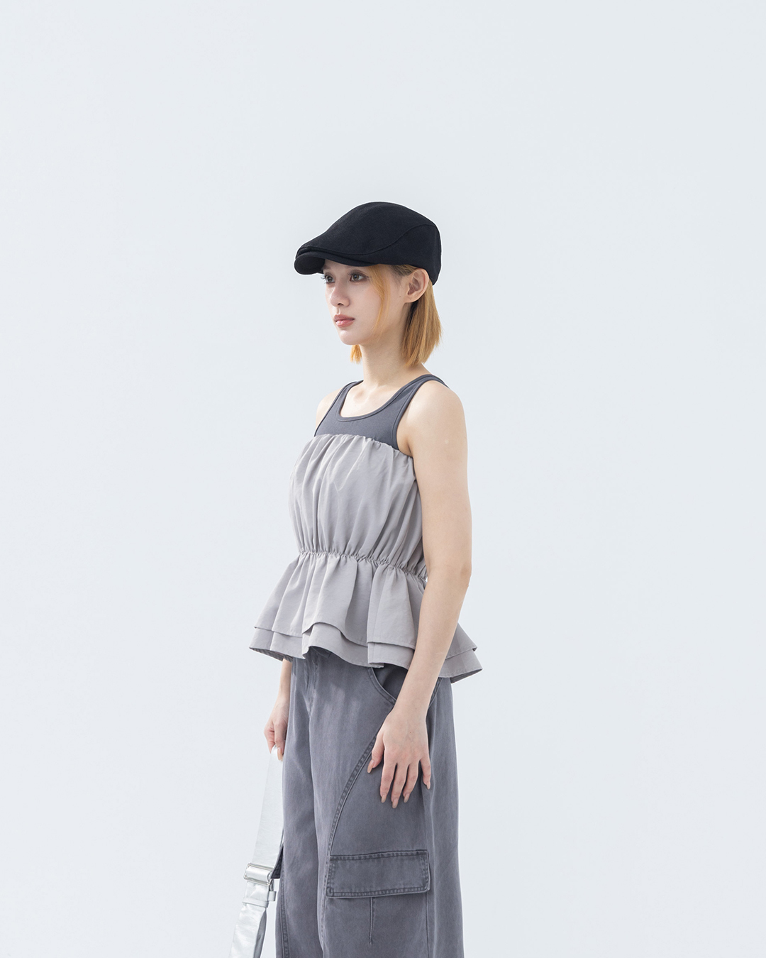 春11尚未收到---ギャザーバンドゥトップス 2色展開
