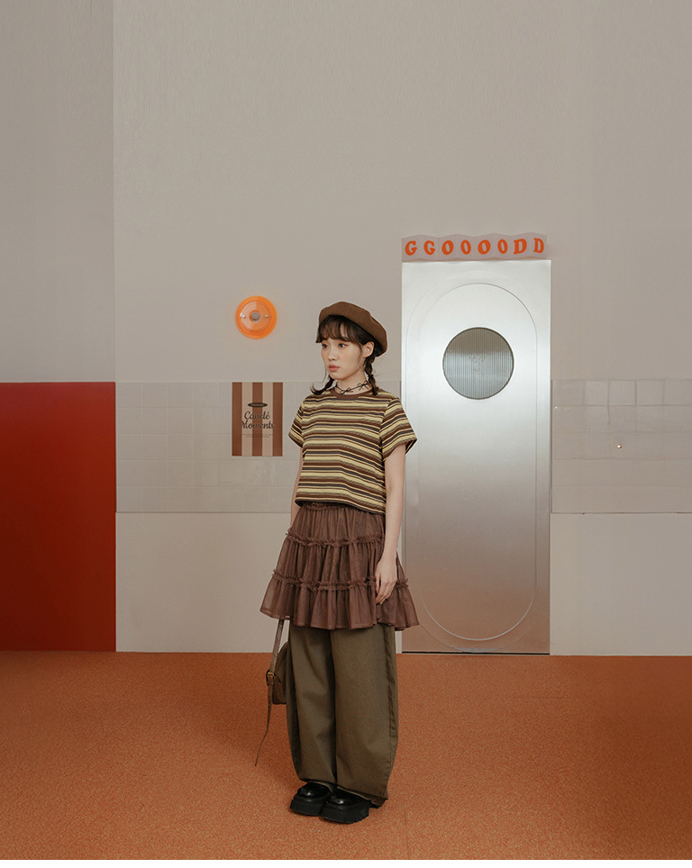 ストライプショート丈トップス 3色展開