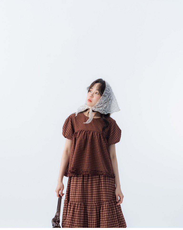 チェックフリルパフスリーブトップス 2色展開