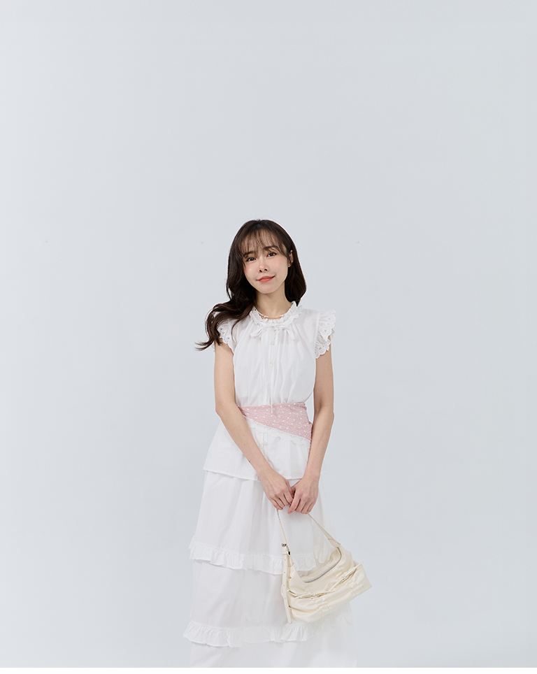 レースフリルリボンノースリーブトップス 2色展開